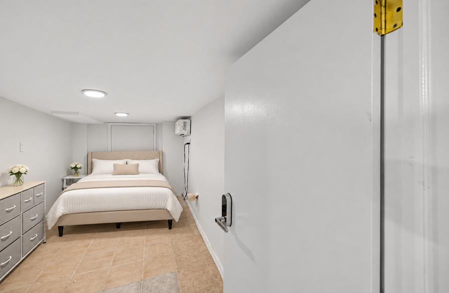 Room 11