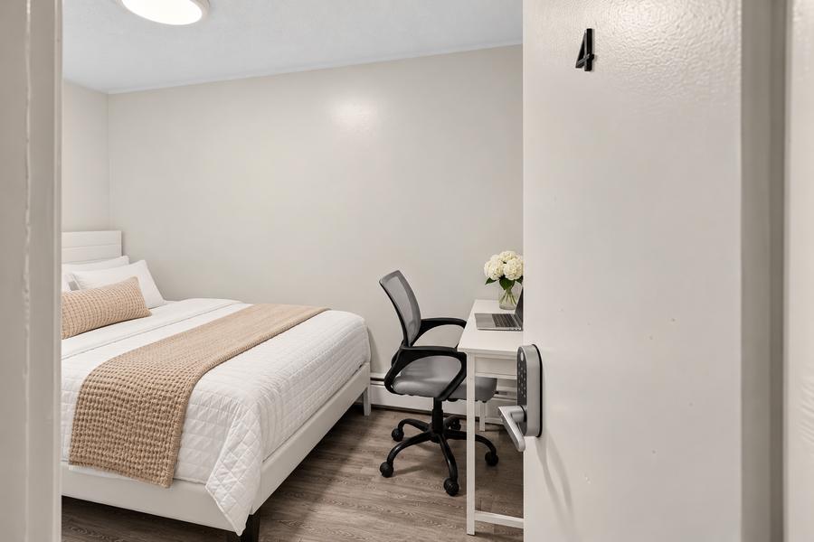 Room 4 Door