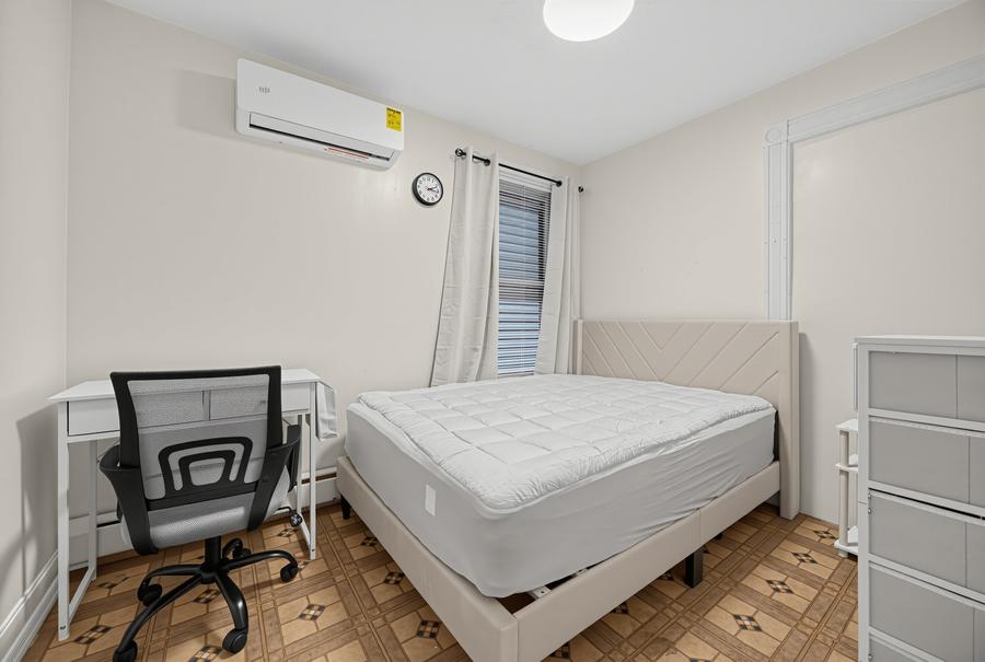 Room 5